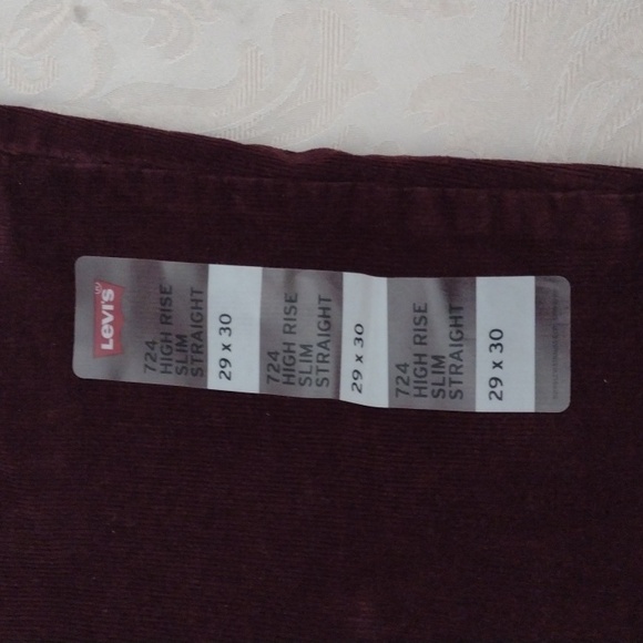 Levi Strauss Maroon Corduroy Pants - Picture 2 of 5